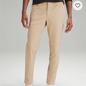 lululemon athletica Men's Khaki Chino Pants - Light Beige 32x32